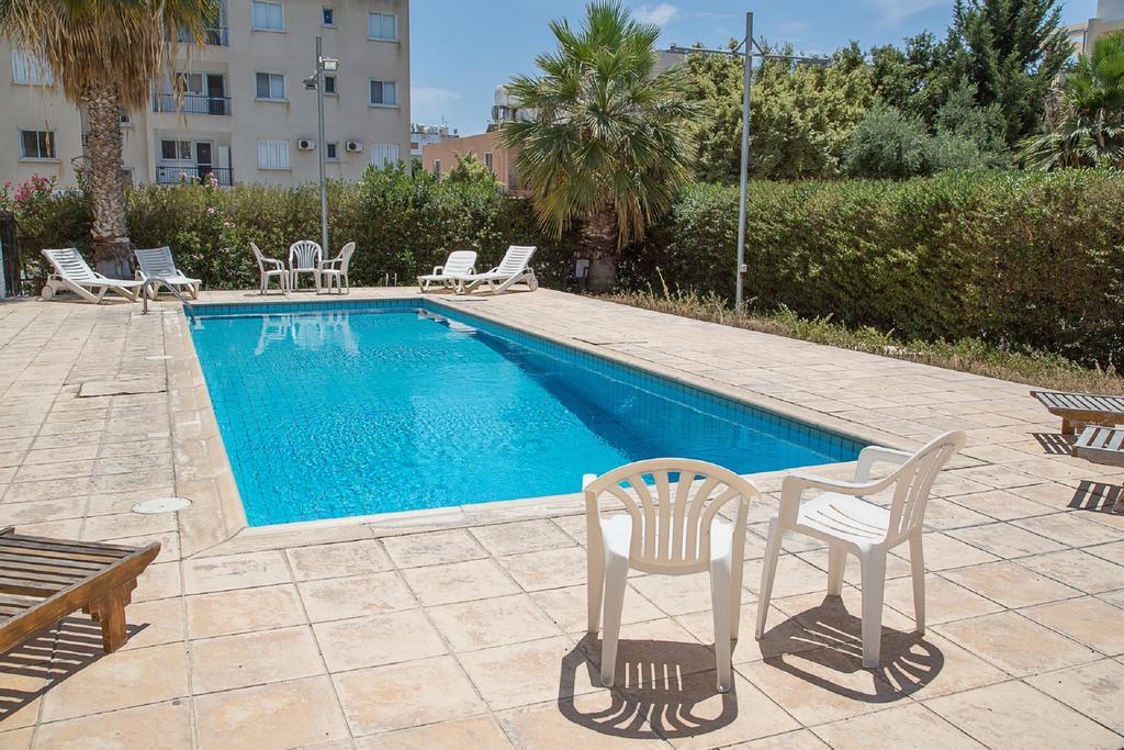 Paphos Love Nest Apartment Værelse billede